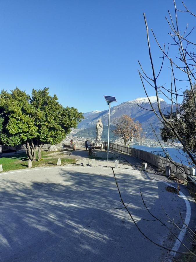 Alla Campanella Riva del Garda Ngoại thất bức ảnh