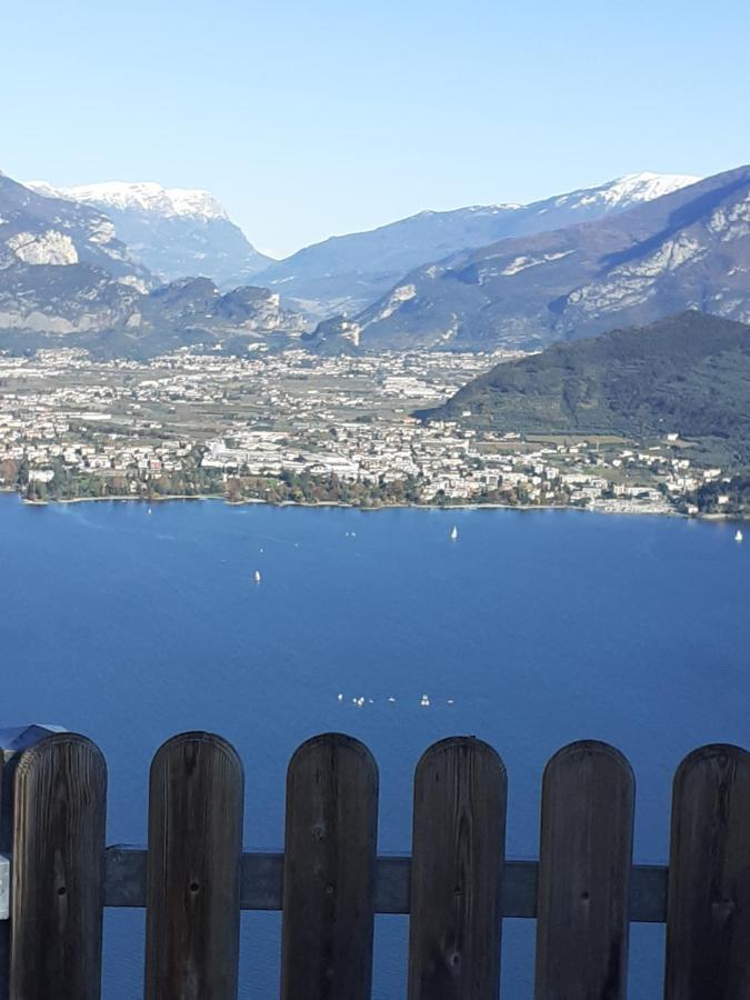 Alla Campanella Riva del Garda Ngoại thất bức ảnh